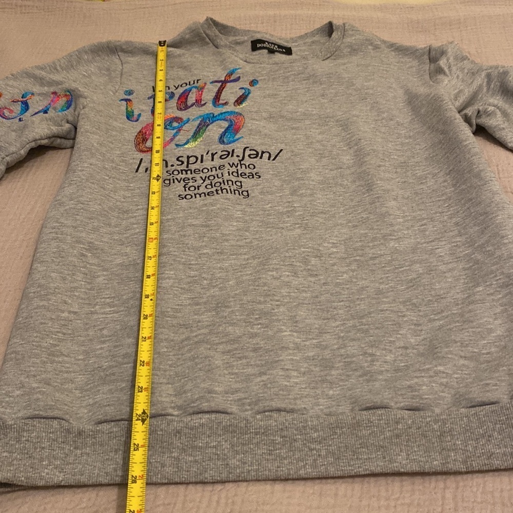 KATYA DOBRYAKOVA Gray Crewneck Sweatshirt with Graphic Design - Picture 6 of 8